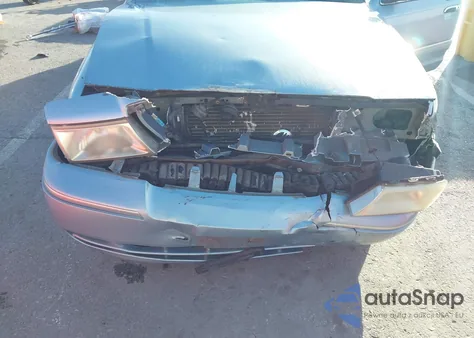 2003 Mercury Grand Marquis Gs из США, поврежденный, VIN 2MEFM74WX3X601605